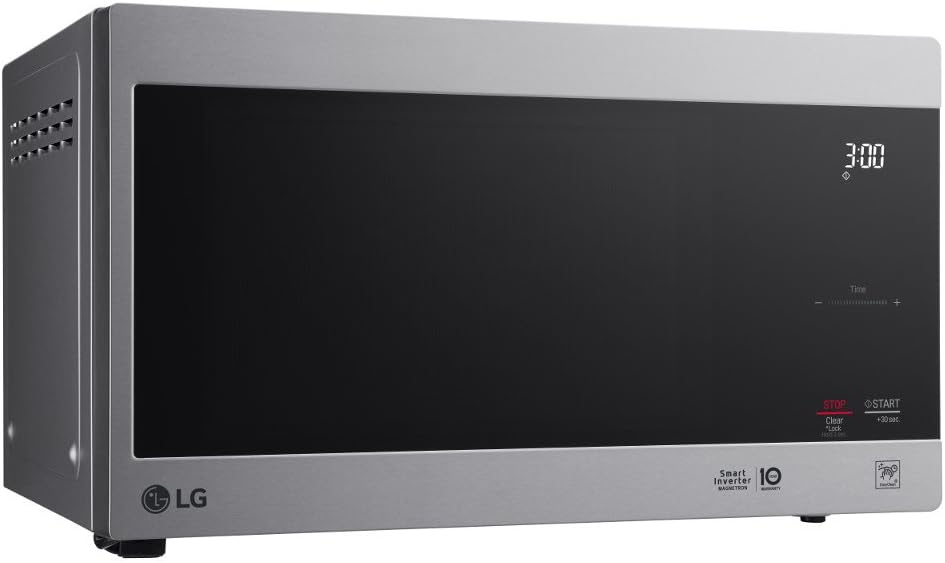 0.9 Cu. Ft. Stainless Steel Countertop Microwave Oven D44849