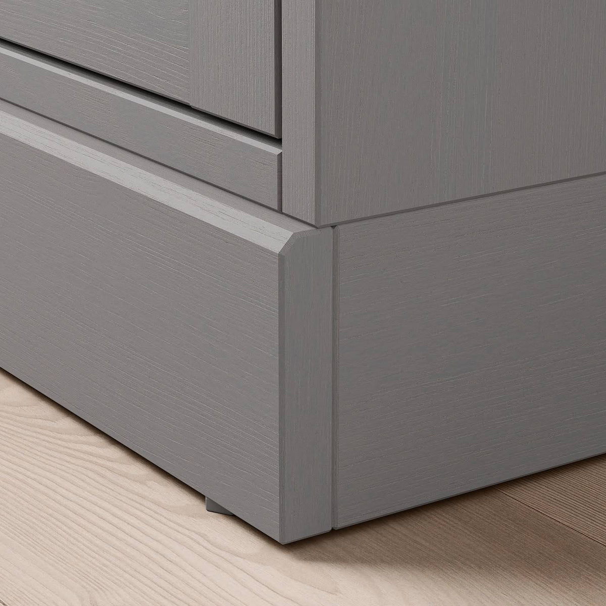 Gray Cabinet with Base I8419